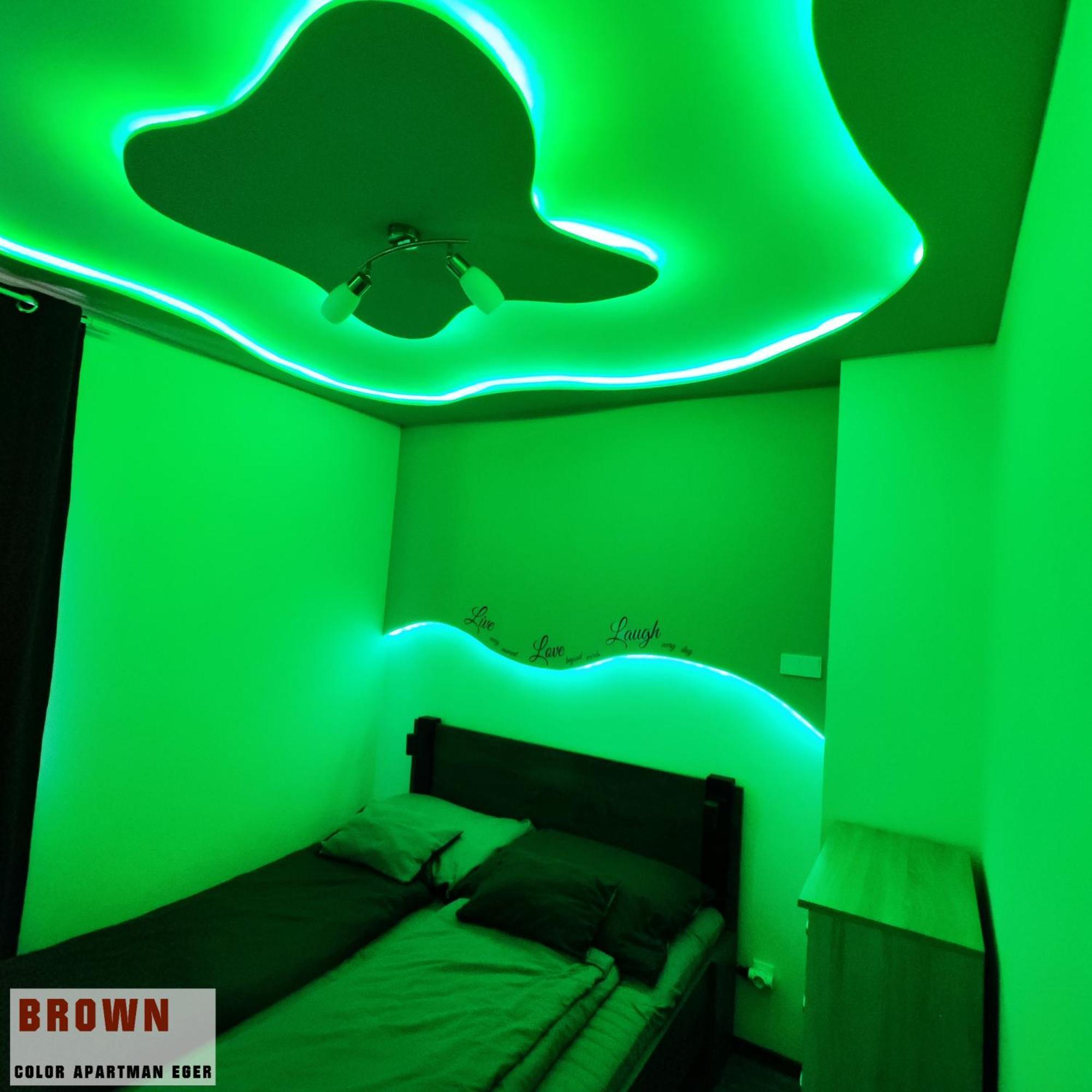 Color Apartmanok Эгер Номер фото