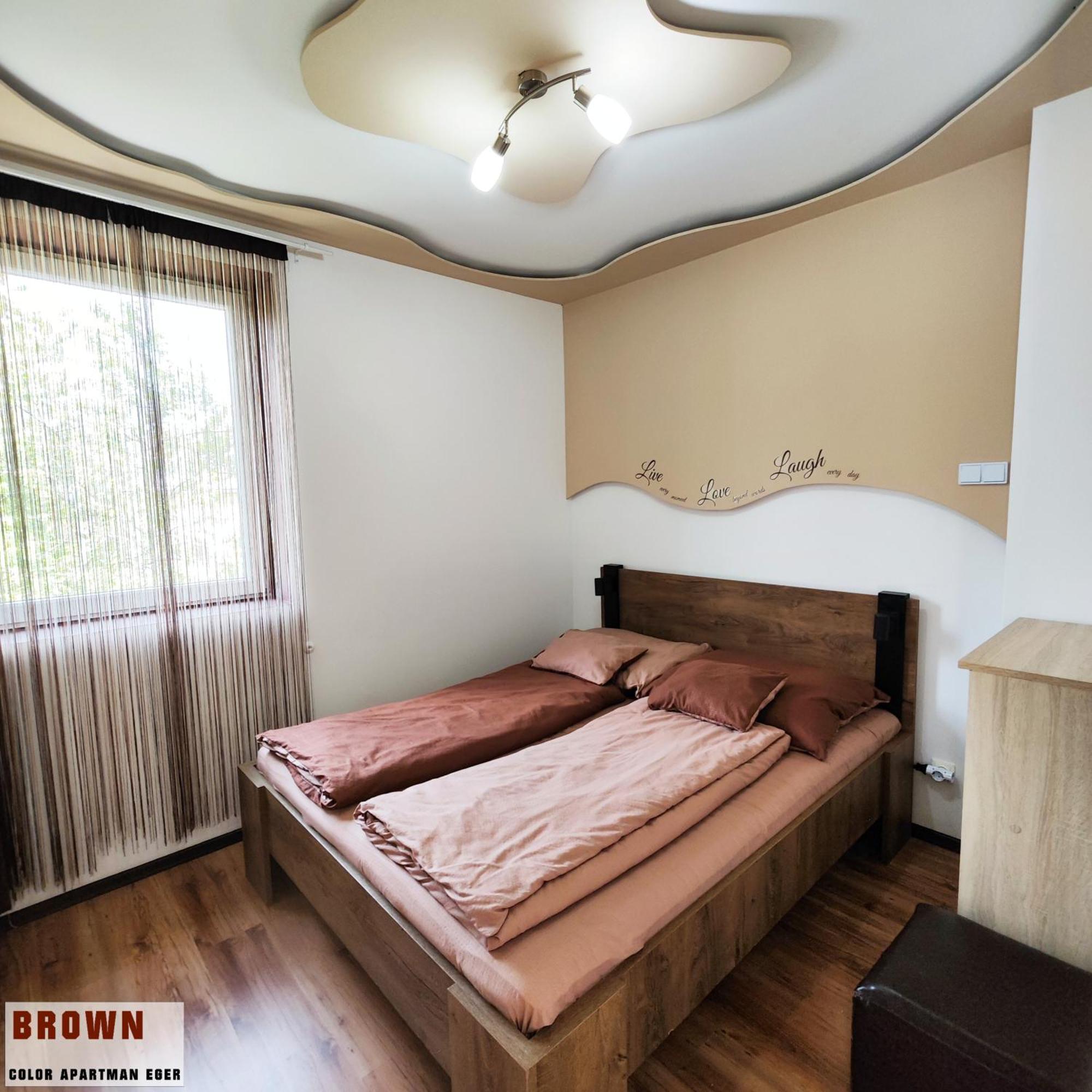 Color Apartmanok Эгер Номер фото