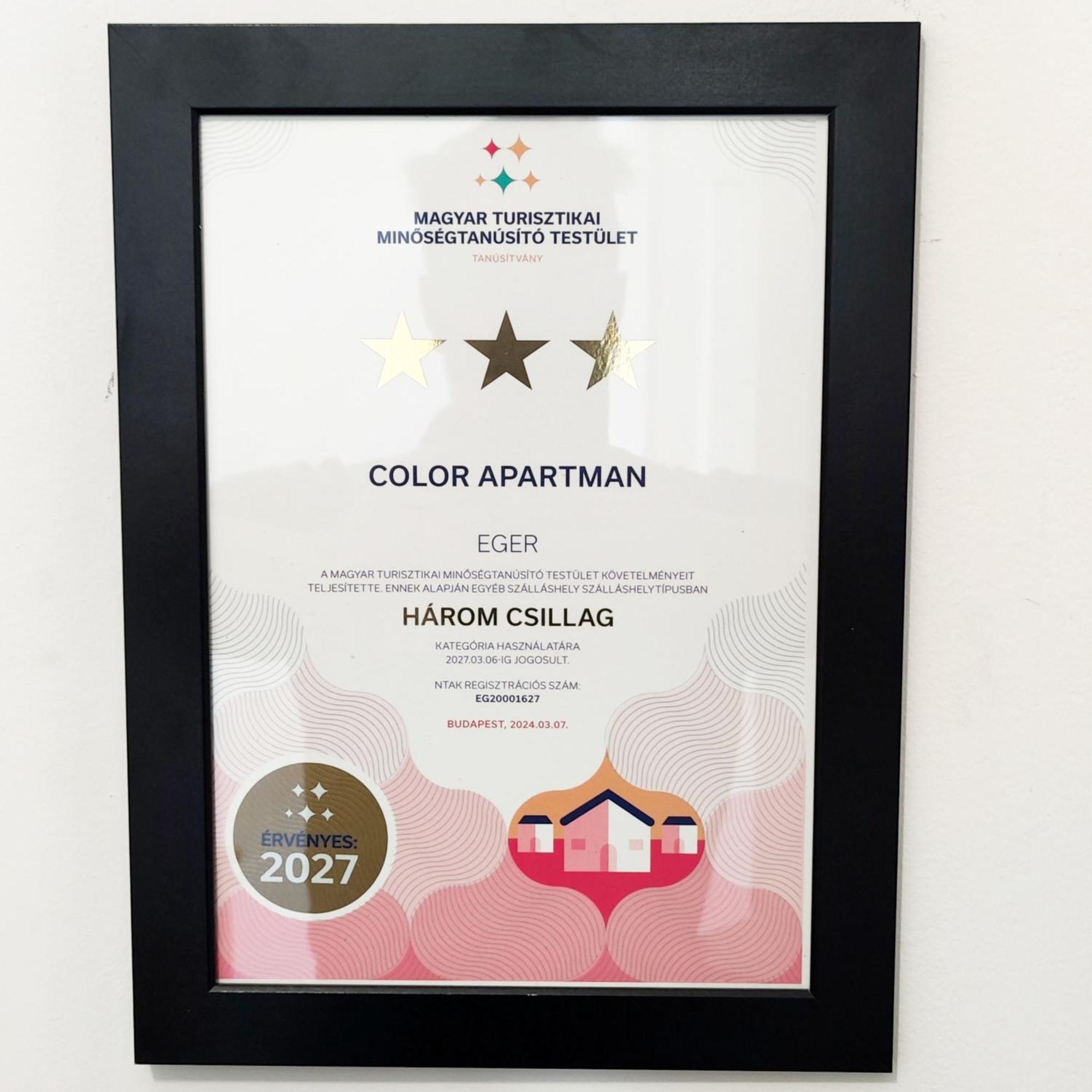 Color Apartmanok Эгер Экстерьер фото